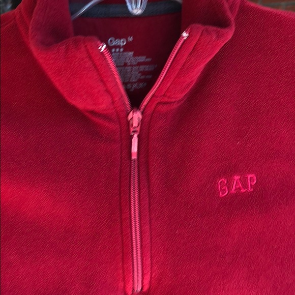 Gap women Red 1/4 zip fleece Sweater- Sz M - Picture 13 of 16